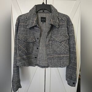 Plaid Cropped Jacket. Flannel Top